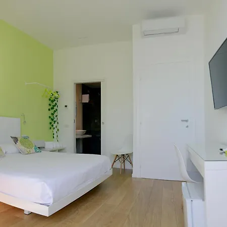 Ca Del Bed & Breakfast Castro (Lombardy)