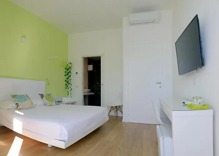 Ca Del Bed & Breakfast Castro (Lombardy)